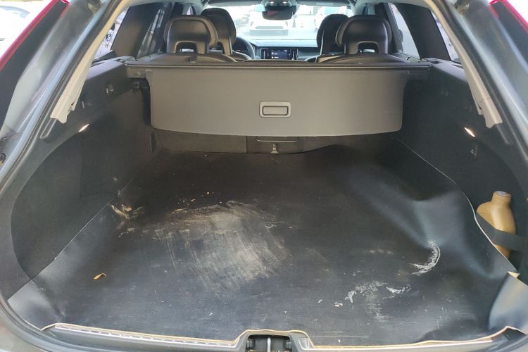 沃尔沃V90 2017款 Cross Country T5 AWD 智远版机舱底盘23