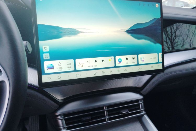 比亚迪 海豹07 DM-i 2025款 智驾版 DM-i 1.5L 125km 尊贵型中控内饰16