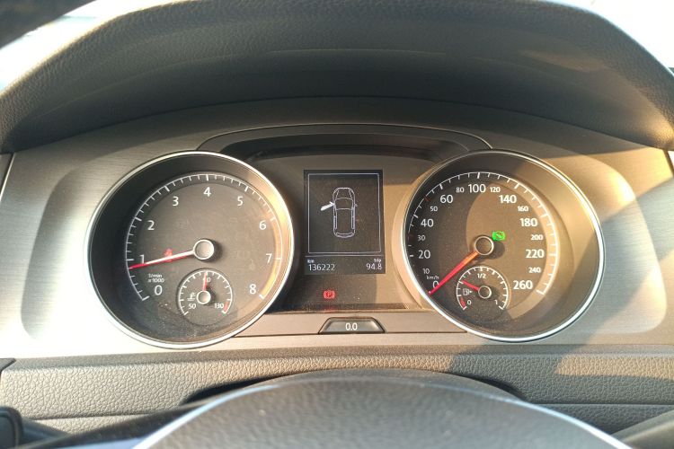 大众 高尔夫 2016款 230TSI 自动舒适型局部细节14