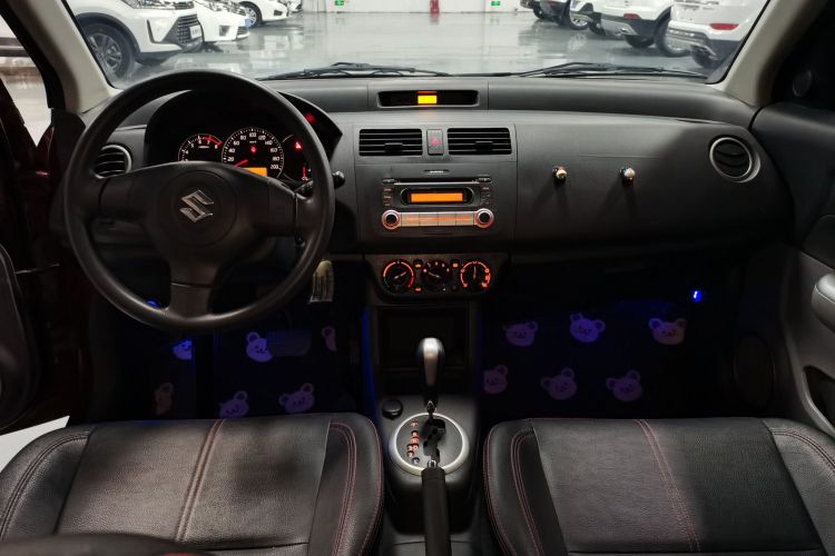 铃木 雨燕 2016款 1.5L 自动时尚型酷玩版中控内饰12