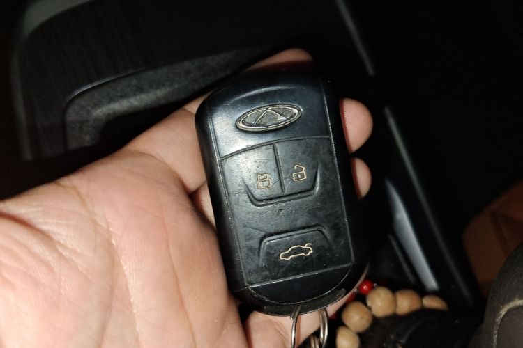 奇瑞 瑞虎7 2016款 1.5T 手动耀目版中控内饰7001