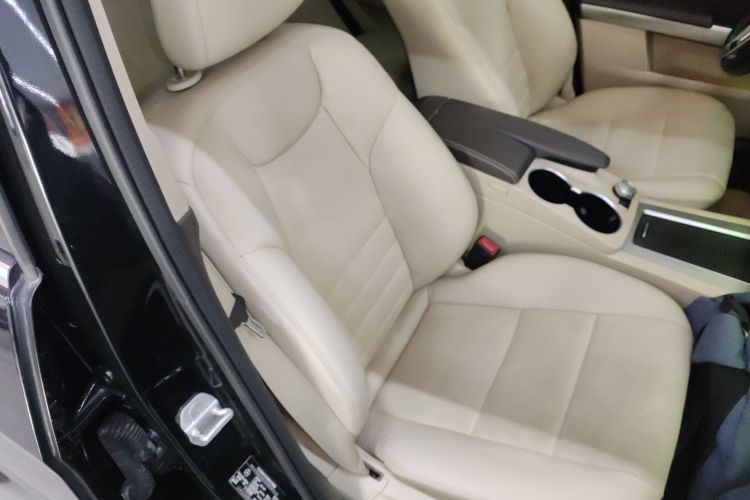 奔驰GLK级 2015款 GLK 260 4MATIC 动感型 极致版局部细节41