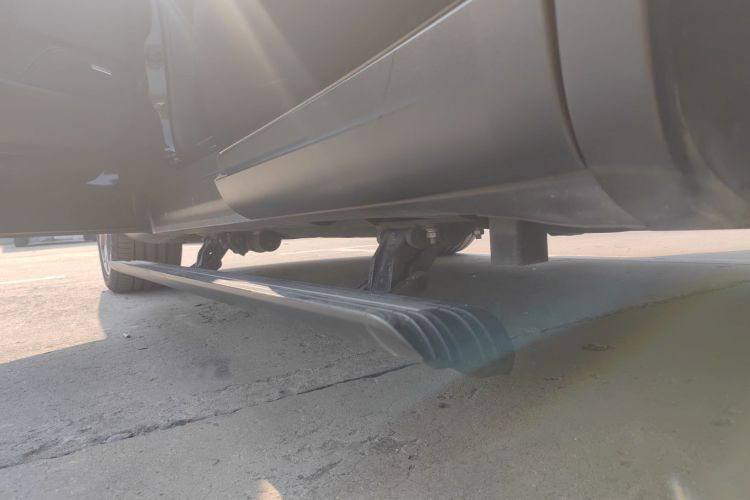 玛莎拉蒂 Levante 2016款 3.0T 标准型局部细节9002