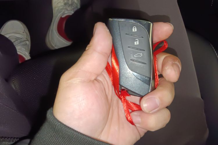 雷克萨斯ES 2020款 300h 卓越版中控内饰7001