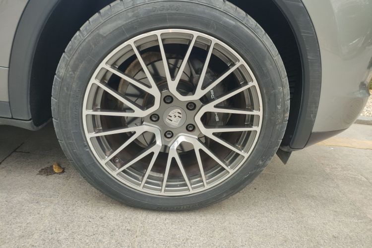 保时捷 2016款 Cayenne 3.0T车身外观10