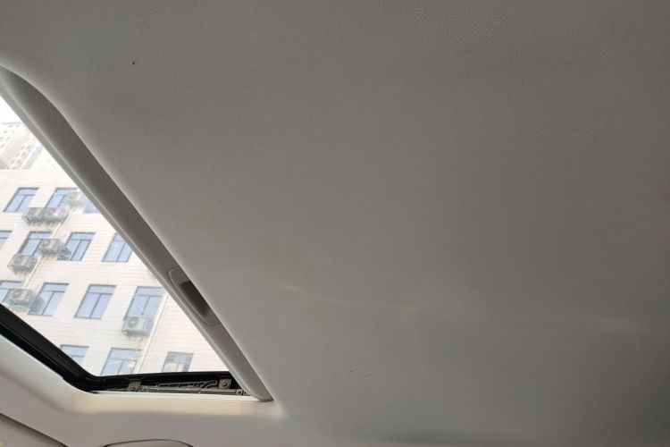 上汽大通MAXUS D90 2017款 2.0T 自动四驱 天狼星中控内饰22