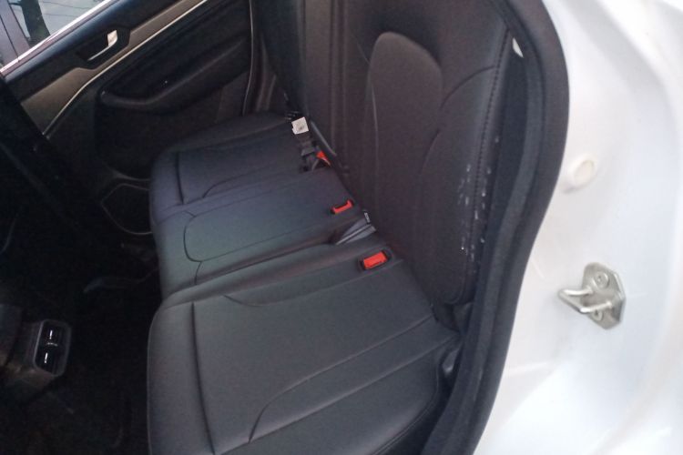 哈弗H6 2018款 红标 运动版 1.5T 手动两驱精英型中控内饰21