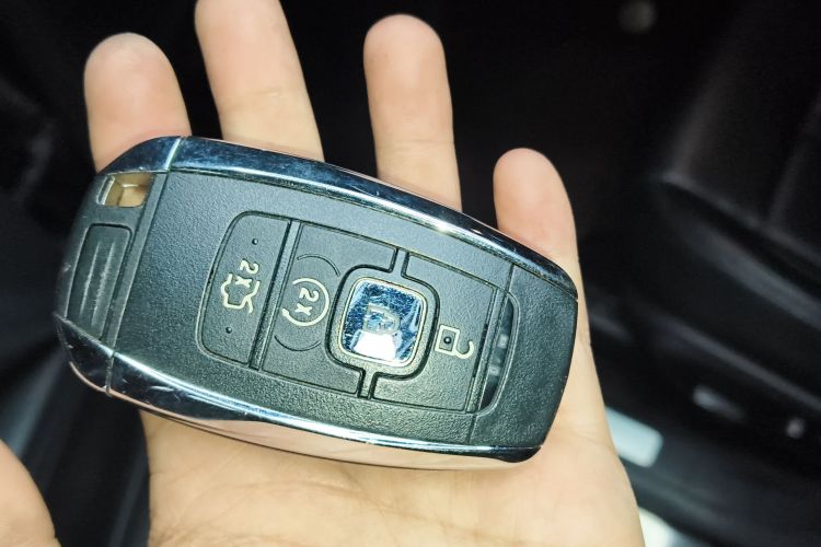 林肯MKZ 2020款 2.0T 尊享版中控内饰11