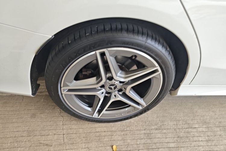 奔驰C级(进口) 2020款 改款 C 260 旅行轿车车身外观6003