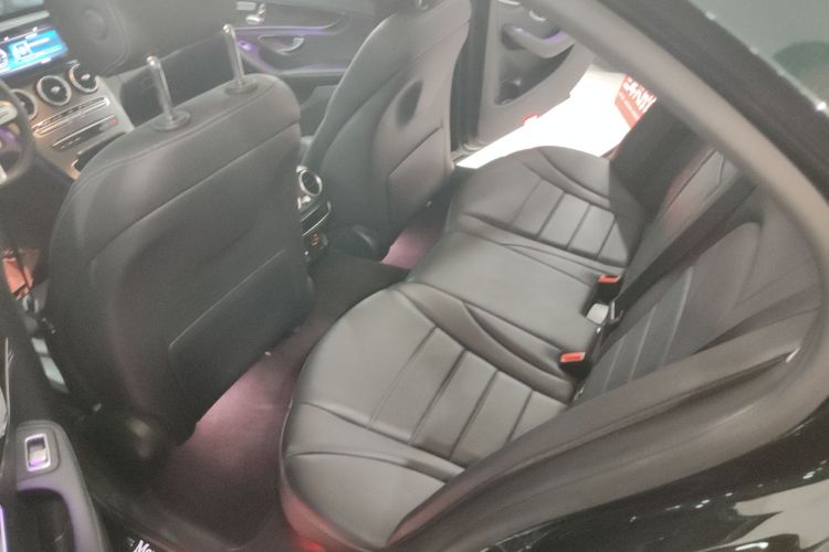 奔驰C级 2020款 改款 C 260 L 运动版中控内饰7004