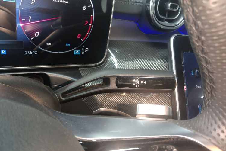 奔驰C级 2023款 改款二 C 260 L 运动版中控内饰18