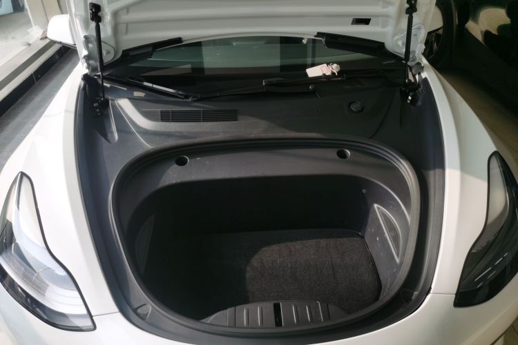 特斯拉 Model 3 2022款 后轮驱动版局部细节24