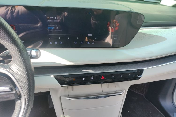 别克GL8新能源 2024款 陆尊 尊享版 7座中控内饰16