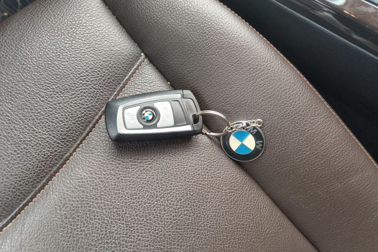 宝马X4 2014款 xDrive20i X设计套装中控内饰7001