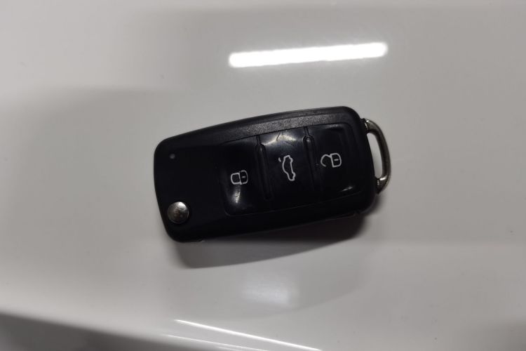 大众 捷达 2017款 1.5L 自动时尚型中控内饰7001