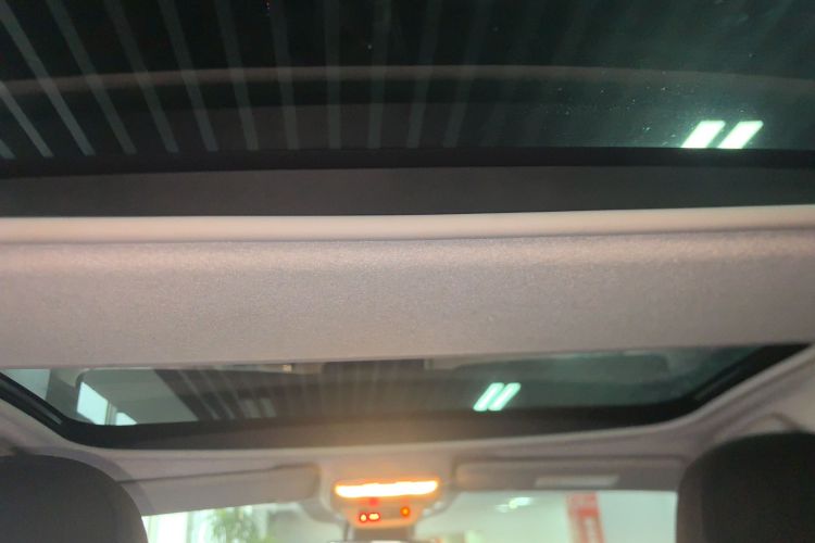 smart forfour 2018款 1.0L 52千瓦激情版局部细节22