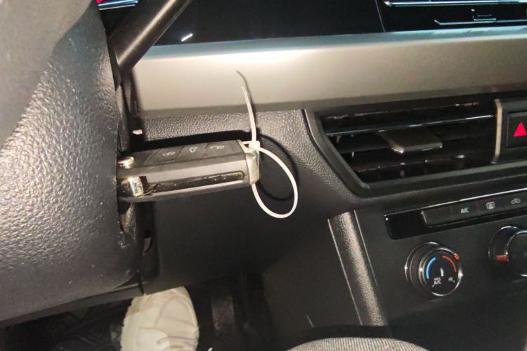 大众 朗逸 2019款 280TSI DSG舒适版 国VI中控内饰7001