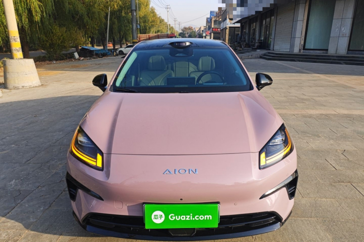 埃安 AION RT 2025款 650激光雷达版车身外观2