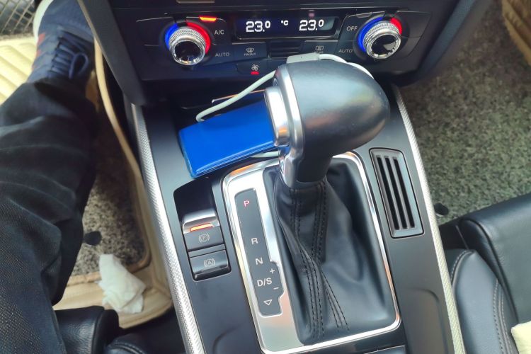 奥迪A5 2016款 Coupe 45 TFSI 进取型中控内饰18