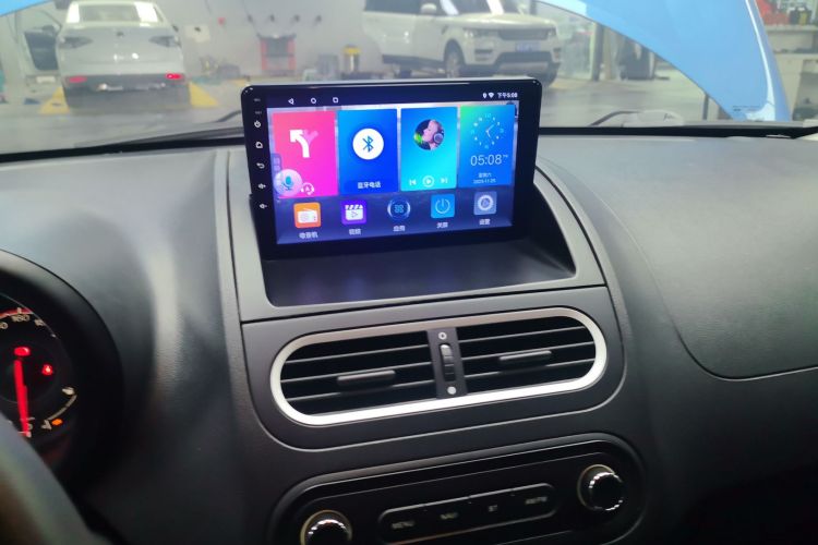 名爵3 2016款 1.3L AMT舒适版中控内饰16