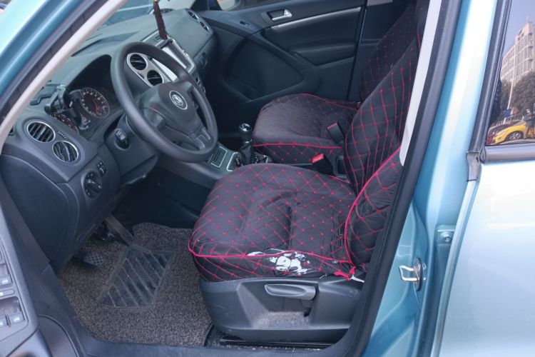 大众 途观 2015款 1.4TSI 手动两驱蓝驱版局部细节19