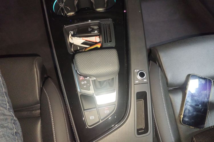 奥迪A4L 2024款 40 TFSI 豪华动感型局部细节18