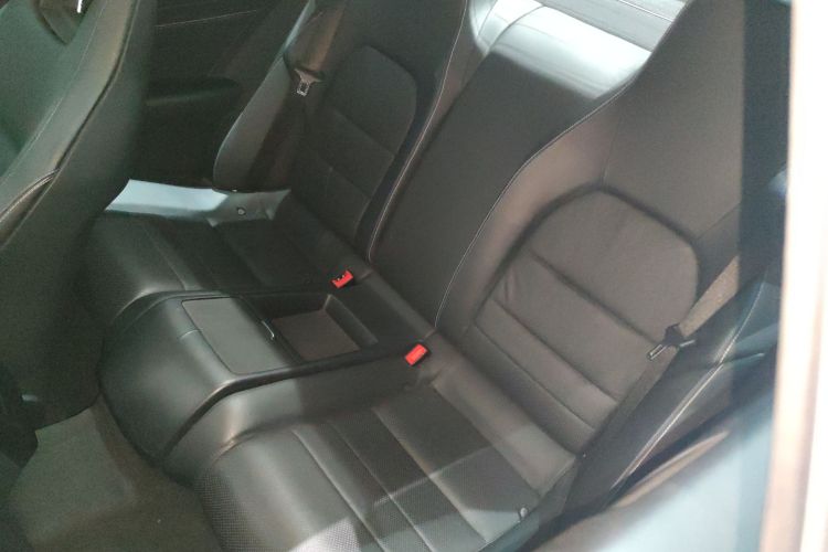 奔驰E级(进口) 2016款 E 200 轿跑车 灵动版中控内饰21