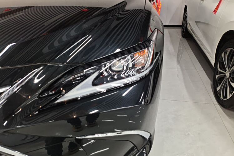 雷克萨斯ES 2023款 200 卓越版局部细节36