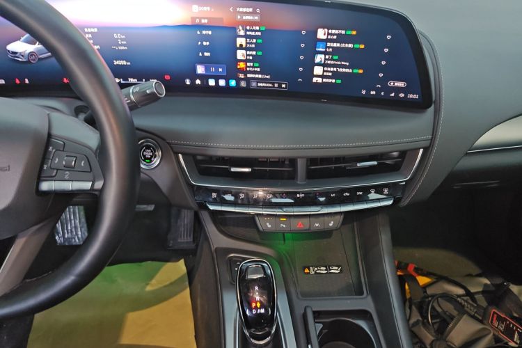 凯迪拉克CT5 2024款 28T 豪华型Pro中控内饰16