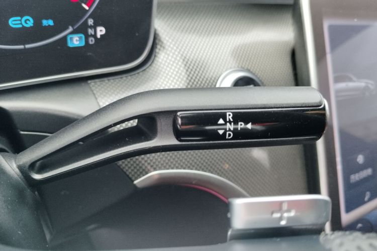 奔驰C级 2022款 改款 C 260 L 运动版局部细节18