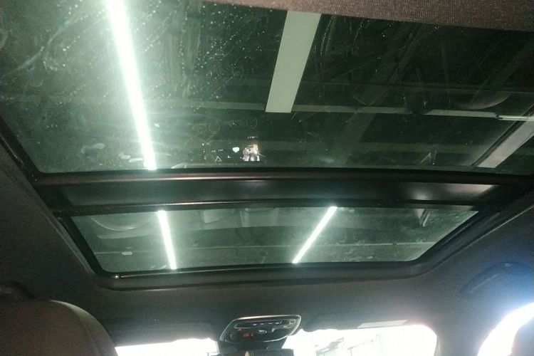 领克03 2021款 2.0TD 自动劲 冠军版中控内饰22