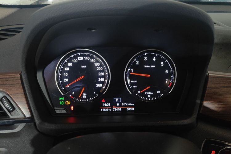 宝马X1 2019款 sDrive20Li 领先型中控内饰14