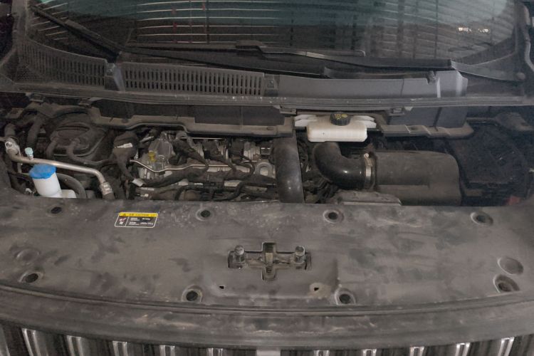 红旗HQ9 2023款 2.0T 智联旗享版局部细节24