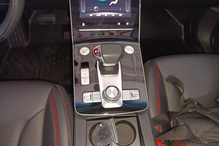 北京汽车 北京X7 2020款 1.5TD DCT致尚版局部细节18