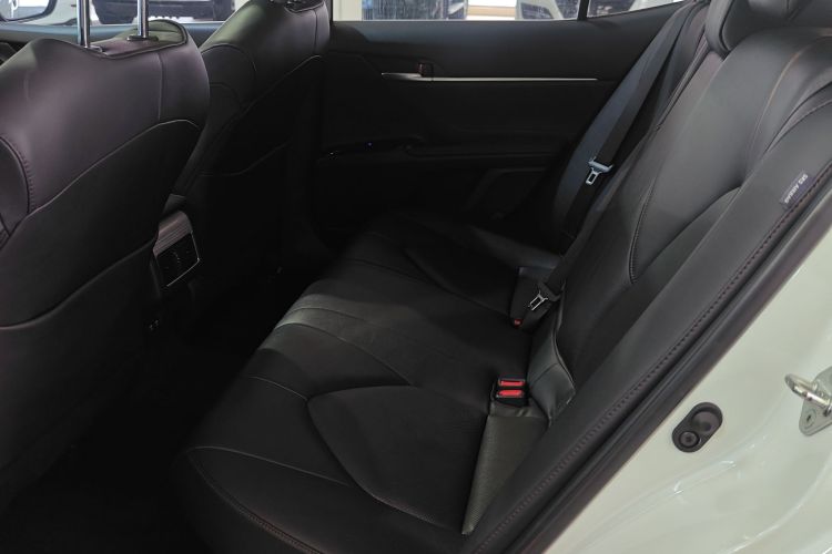 丰田 凯美瑞 2019款 改款 双擎 2.5HG 豪华版中控内饰21