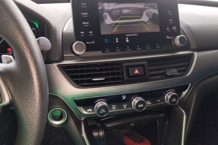 本田 雅阁 2018款 锐·混动 2.0L 锐酷版 国VI中控内饰16
