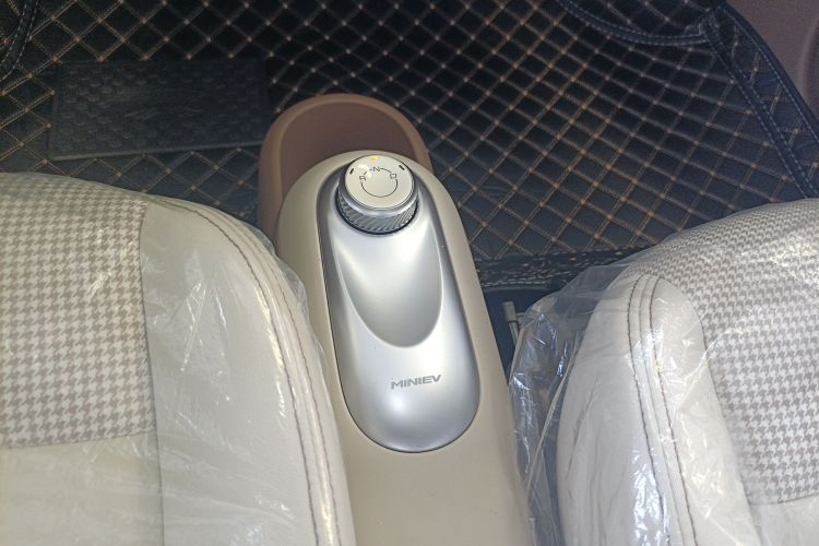 五菱汽车 宏光MINIEV 2025款 四门版 进阶款局部细节18