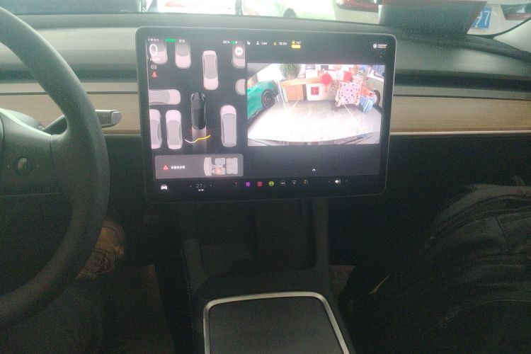 特斯拉 Model 3 2021款 标准续航后驱升级版 3D6中控内饰16