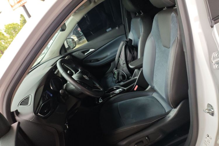 别克 昂科拉GX 2020款 20T CVT两驱豪华型中控内饰19