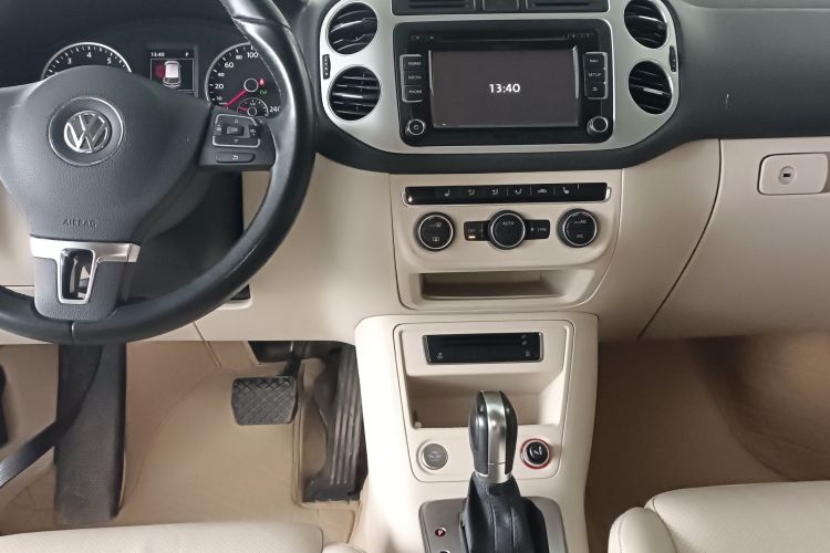 大众 途观 2015款 1.8TSI 自动两驱豪华型局部细节16