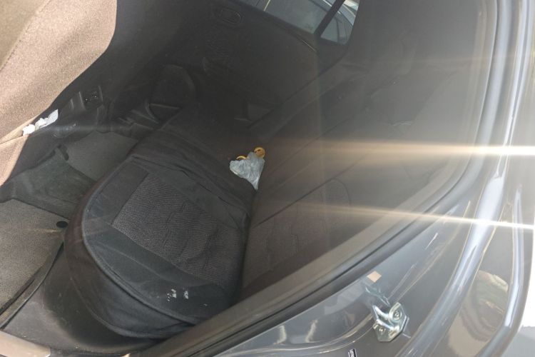 领克06 2025款 Renew 1.5T Halo中控内饰21