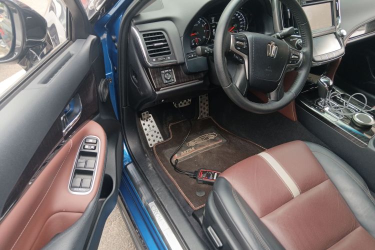 丰田 皇冠 2017款 2.0T 运动版中控内饰20