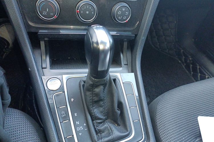 大众 高尔夫 2020款 挚爱版 280TSI DSG舒适型局部细节18