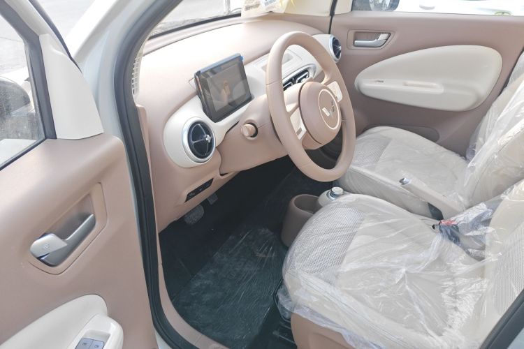 五菱汽车 宏光MINIEV 2025款 四门版 进阶款中控内饰20