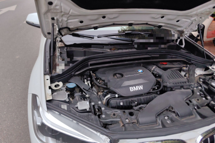 宝马X1 2018款 xDrive20Li 尊享型局部细节9005