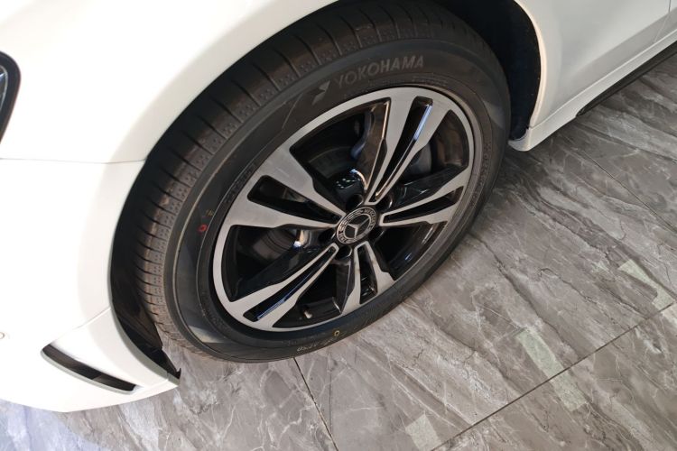 奔驰C级 2019款 C 260 运动版车身外观6007