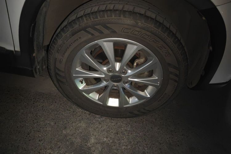 哈弗H6 2018款 红标 运动版 1.5T 自动两驱精英型车身外观10