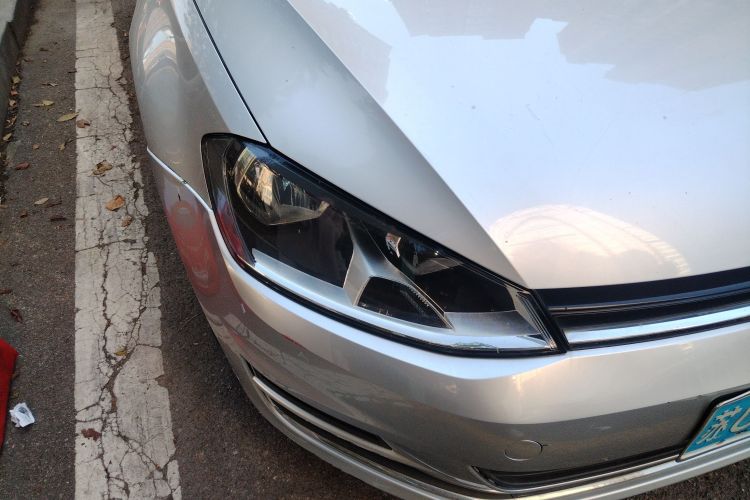 大众 高尔夫 2014款 1.6L 自动舒适型车身外观8