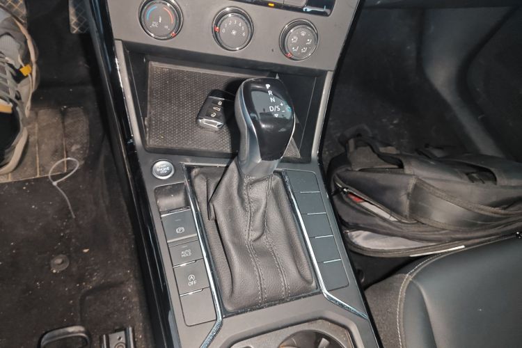 大众 帕萨特 2024款 280TSI 商务版中控内饰18