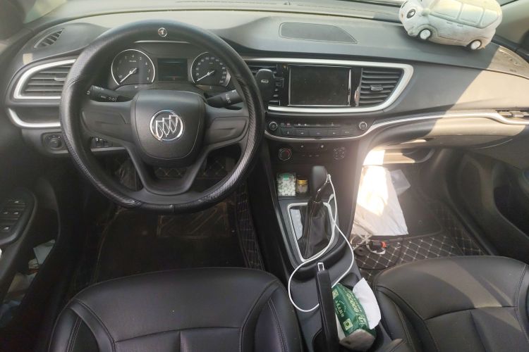 别克 英朗 2021款 1.3T 自动轻混动精英型中控内饰12